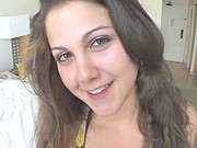 Nastka robi loda z połykiem