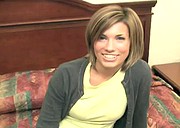 Strzał na twarz ślicznej małolaty