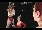 Konkretne biczowanie niesfornych suk