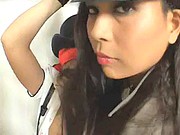 Blondyna liże dupsko swej pani