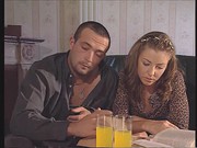 Ruchanko nagrzanych panienek