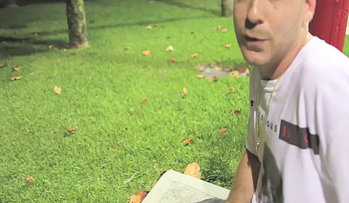 Biały i gorąca czekoladka