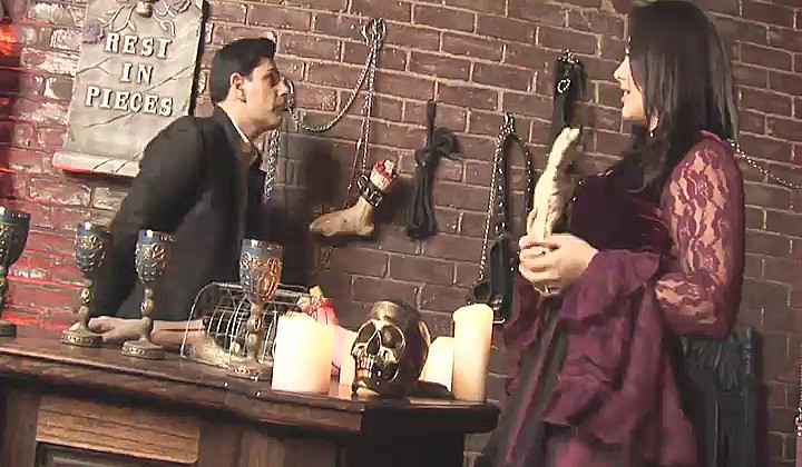 Dojrzały jebaka i dwie zdziry