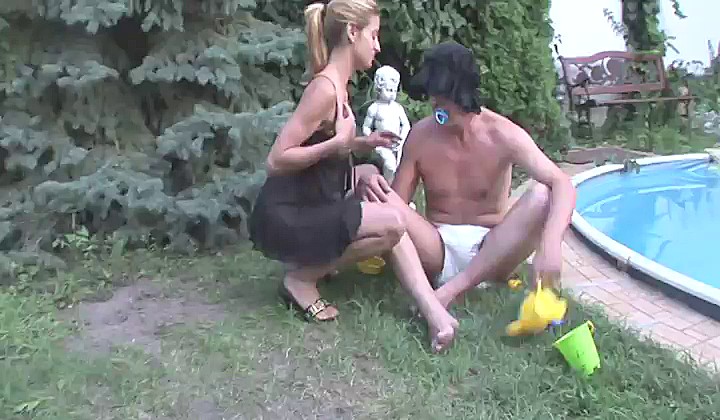 Suczka przeorała dupę zbokowi