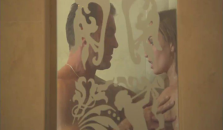 W tyłek w łazience