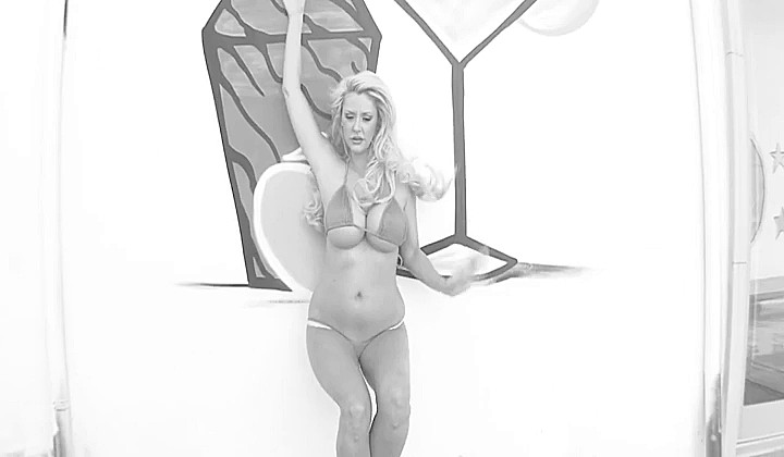 Mocne rżnięcie analnych zdzir