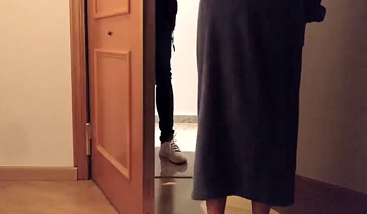 Laseczka daje dupy nieznajomemu